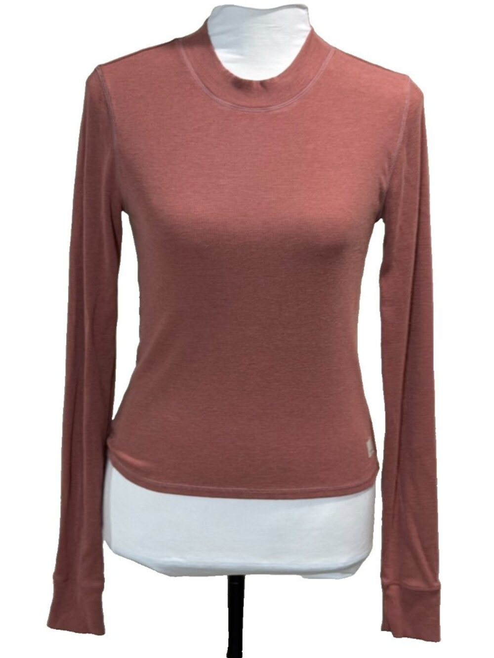 Vuori Long-Sleeve Mudra Fitted Tee T-Shirt Rosewood Ribbed Crew Neck Women’s M